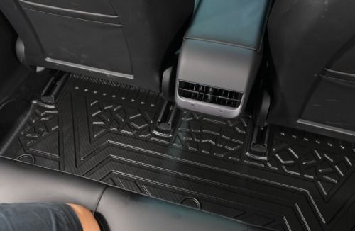 橋田汽車用品定制腳墊服務(wù),讓你行車更加自如